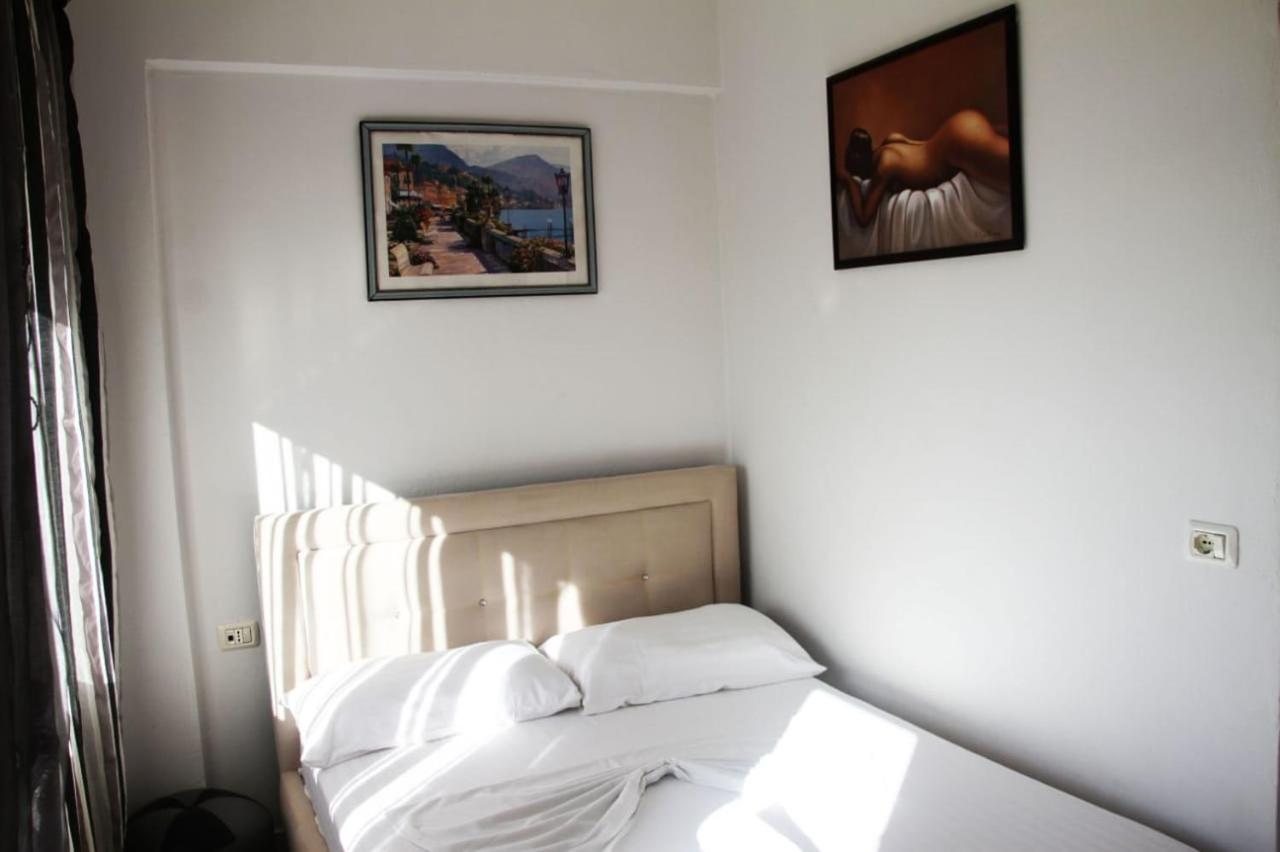 Eduart Apartments Saranda Extérieur photo