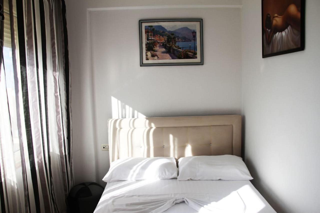 Eduart Apartments Saranda Extérieur photo